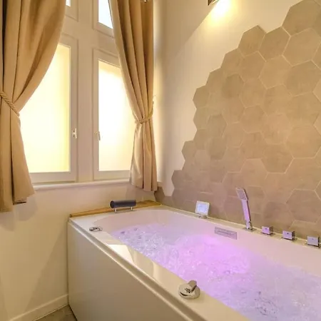 Appartement De Charme Avec Balneo, Coeur De Presqu'ile Lyon