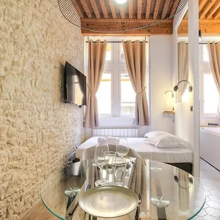 Appartement De Charme Avec Balneo, Coeur De Presqu'ile Lyon